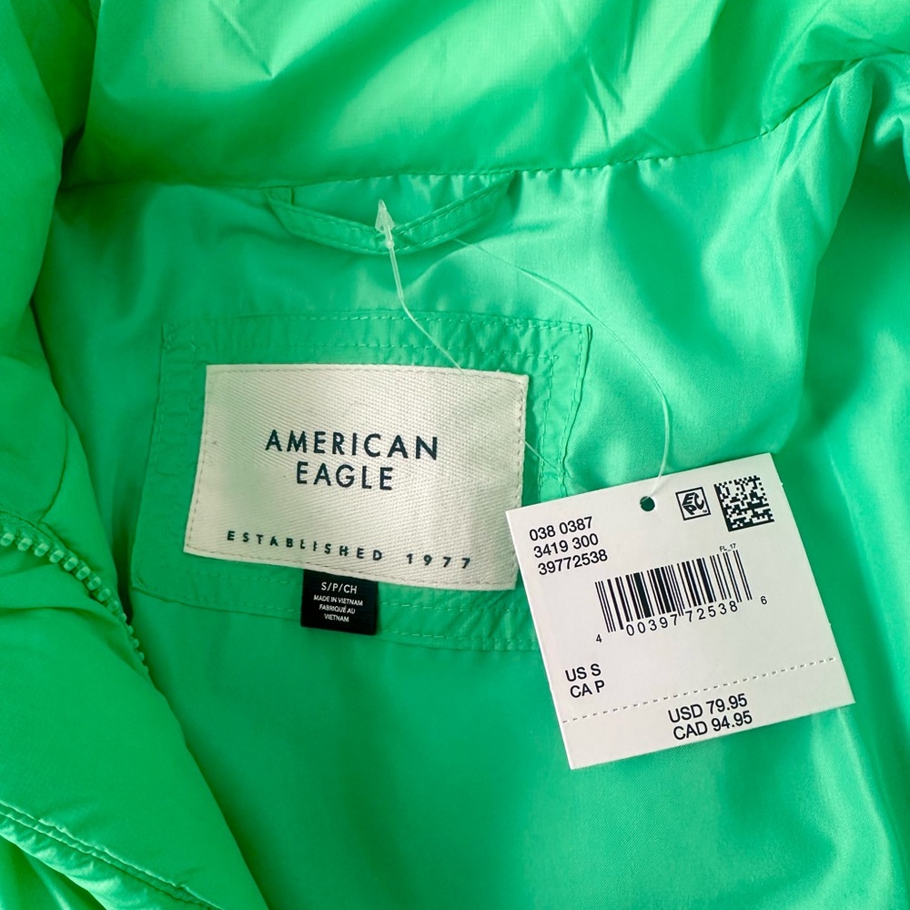 American Eagle Green Puffy coat - Picture 3 of 5